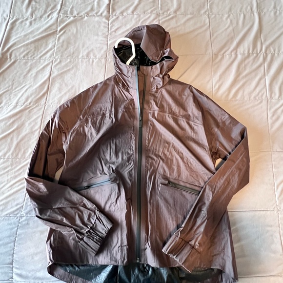 lululemon athletica Brown Utility Jacket - Picture 1 of 3